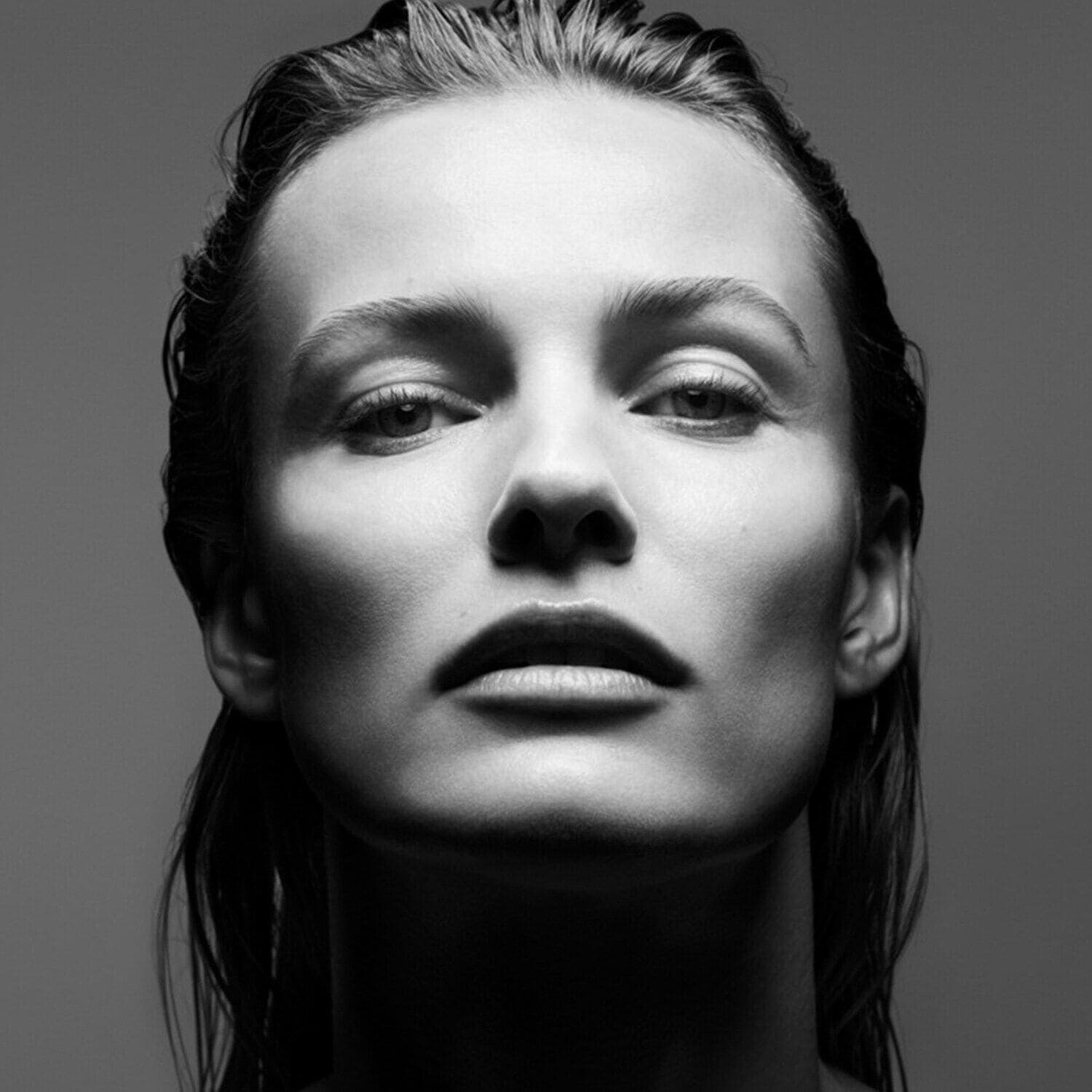 LE LIFT PRO - Face Cream, Volume Corrects, Redefines, Plumps