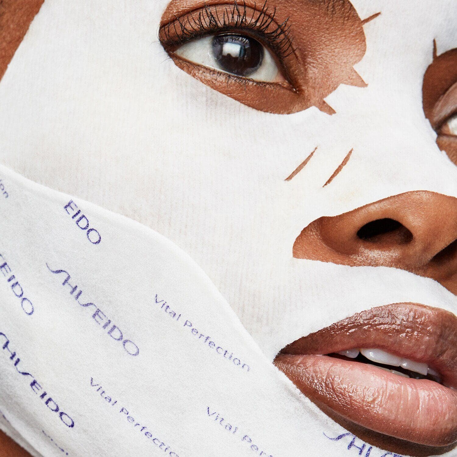 VITAL PERFECTION Lift Define Radiance Face Mask