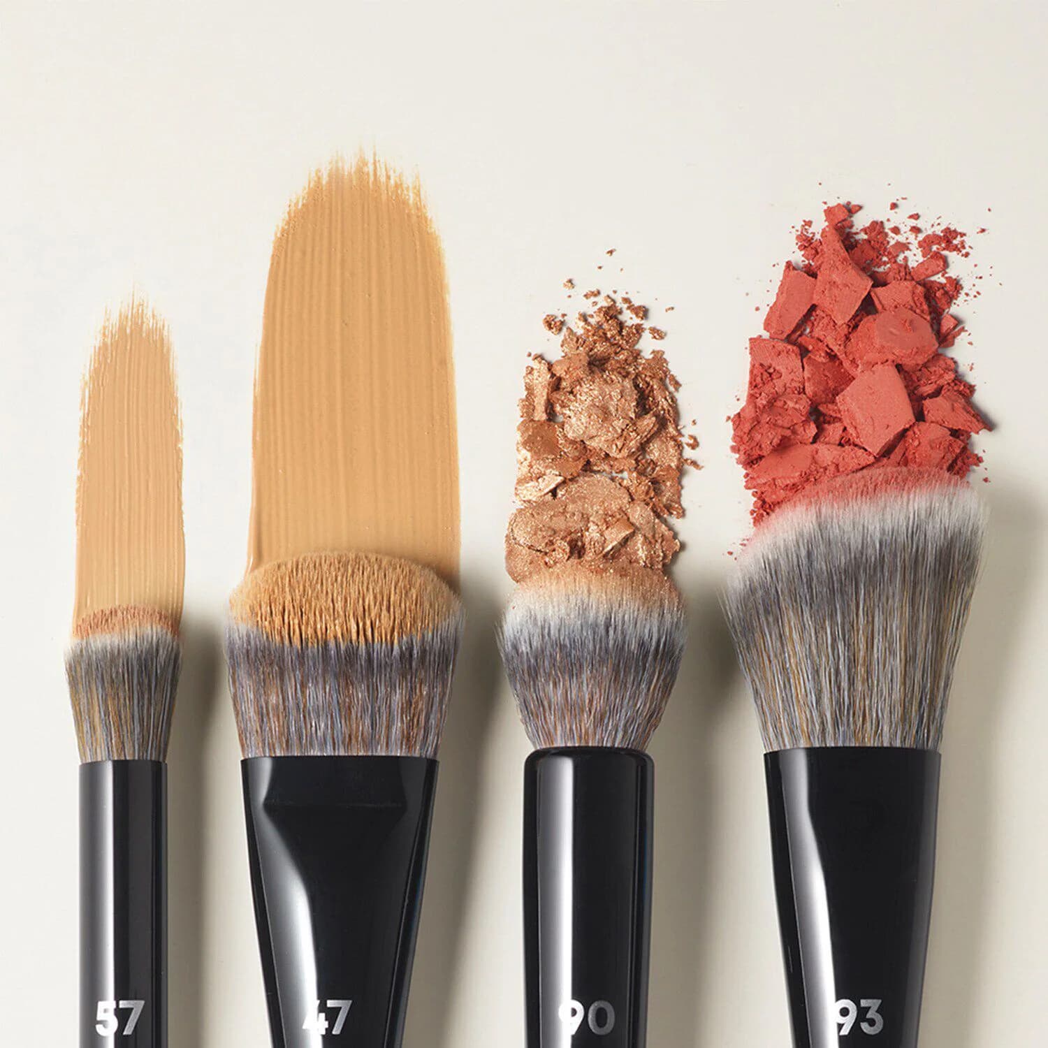 Professional brush Pro Blusher Brush #93
