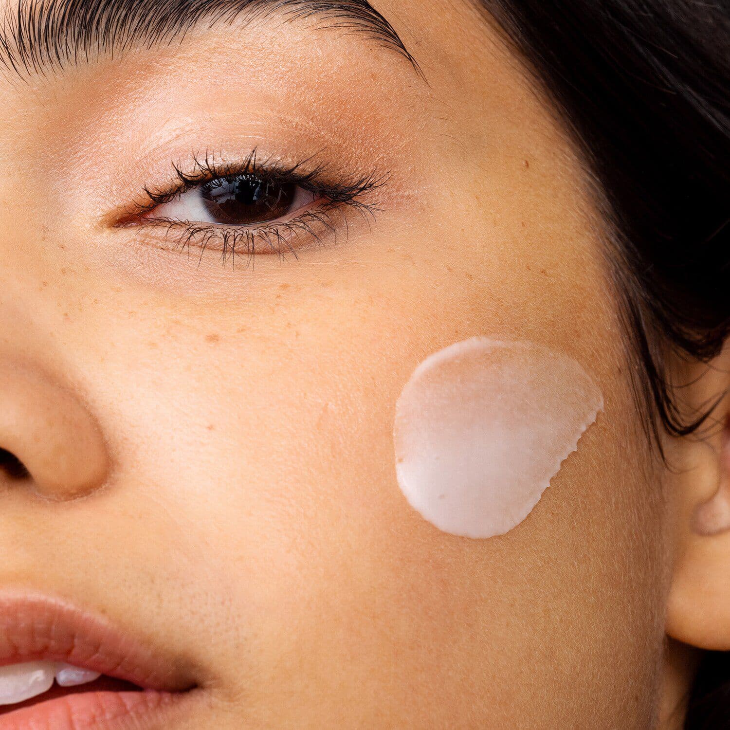 Bounce-Boosting Serum with Collagen + Peptides
