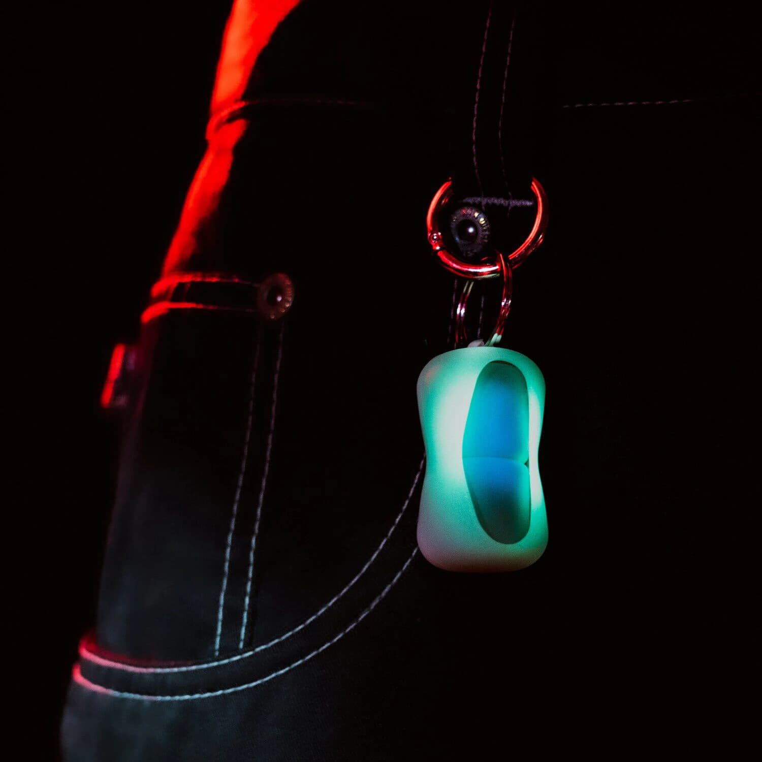 Glow Case - Keychain