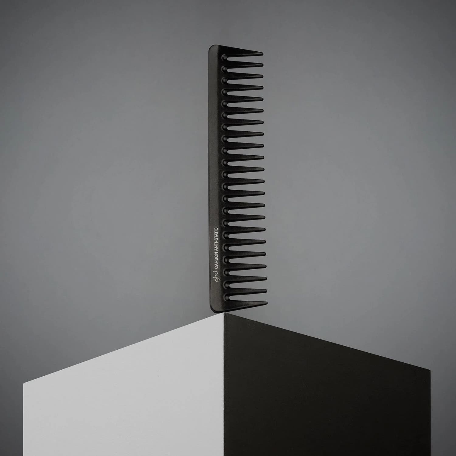 The Comb Out - Detangling Comb