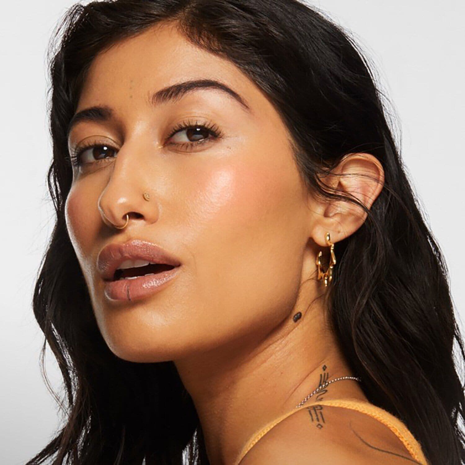 Cloud Glow Primer – Priming Foam with Brightening Turmeric