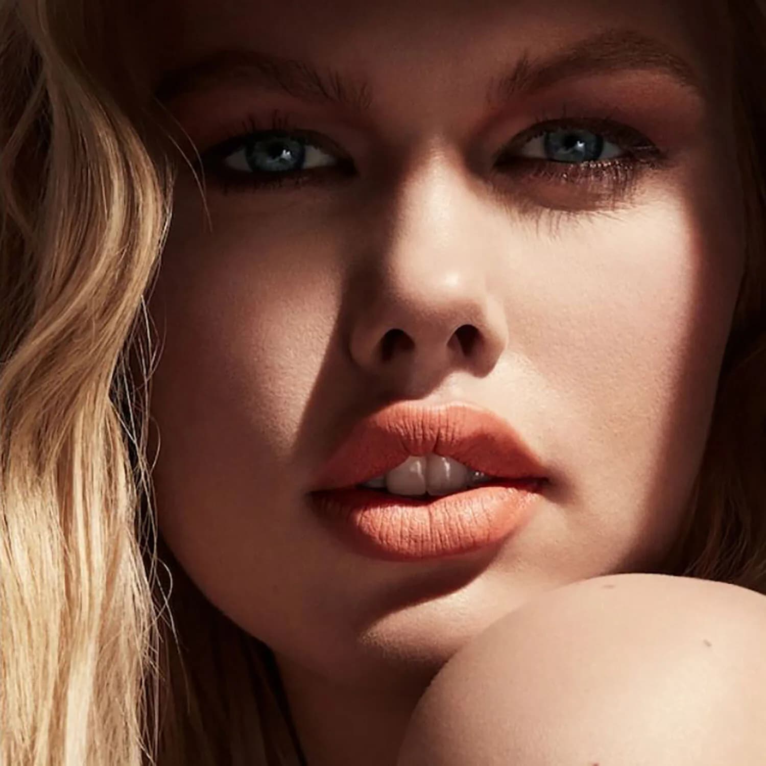Pro Filt'r Instant Retouch Setting Powder 