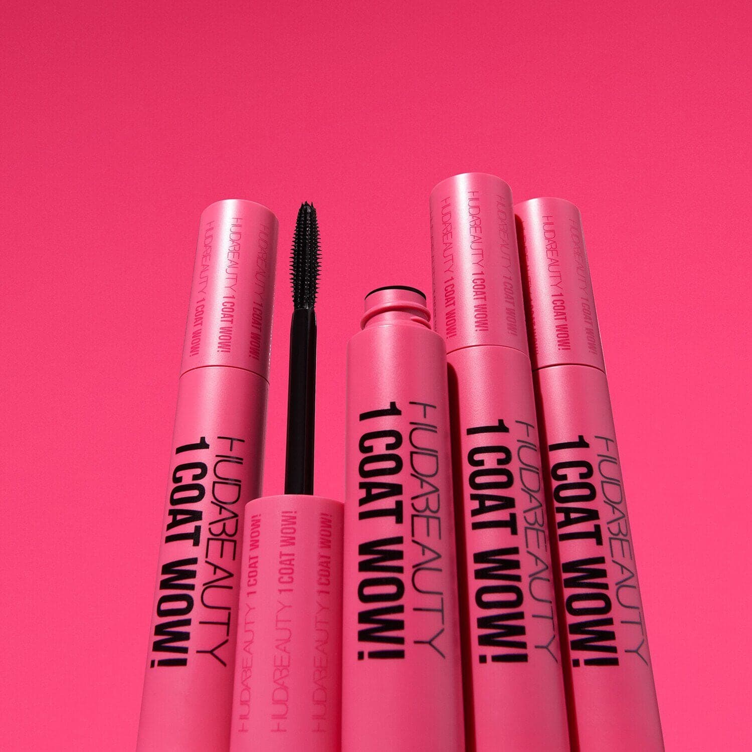 1 Coat Wow! - Extra Volumizing And Lifting Mascara