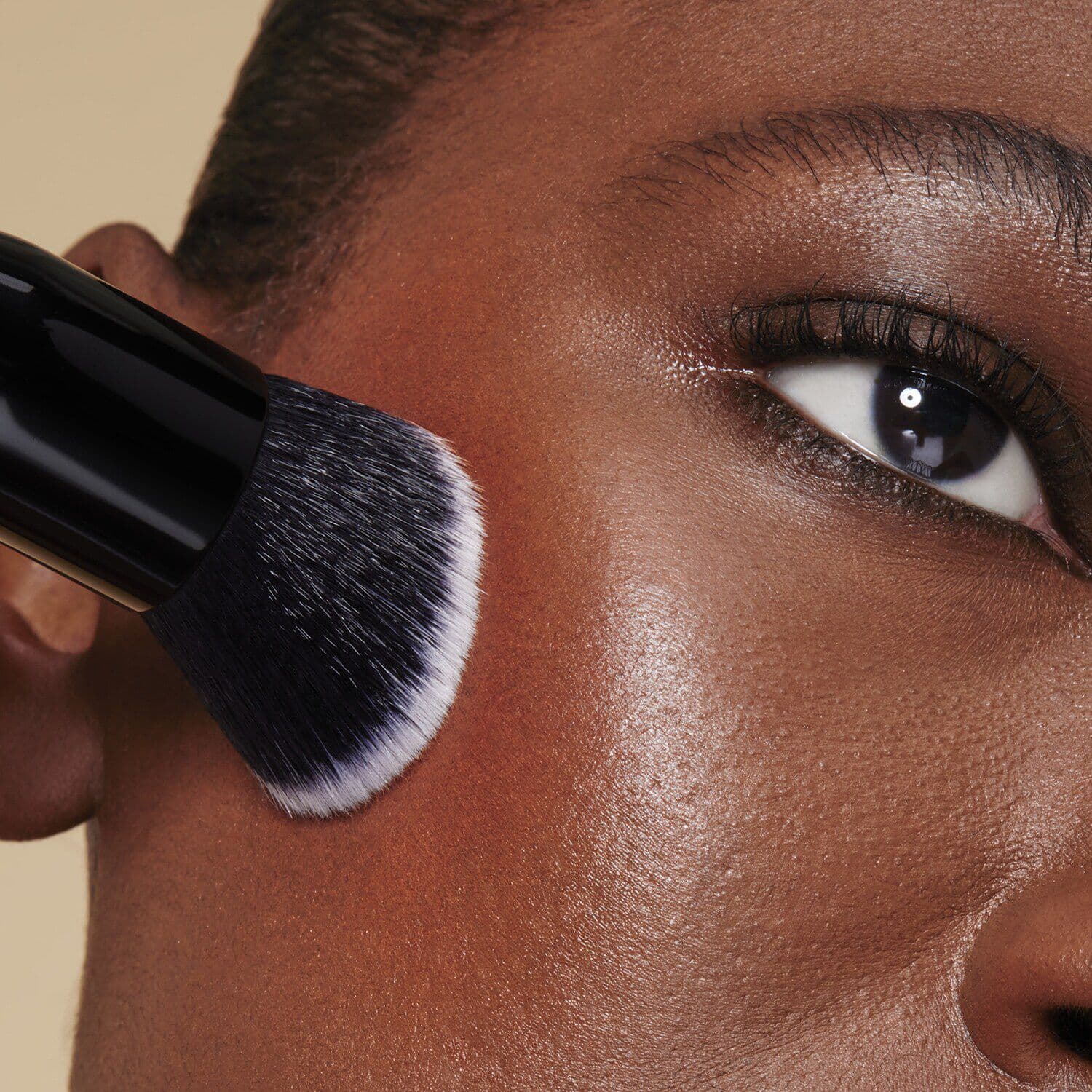 Liquid Blush Brush