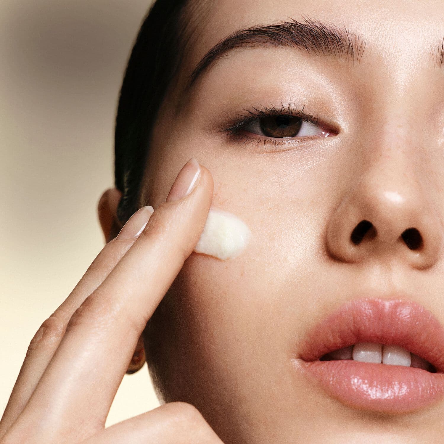 Vitamin Enriched Face Base+