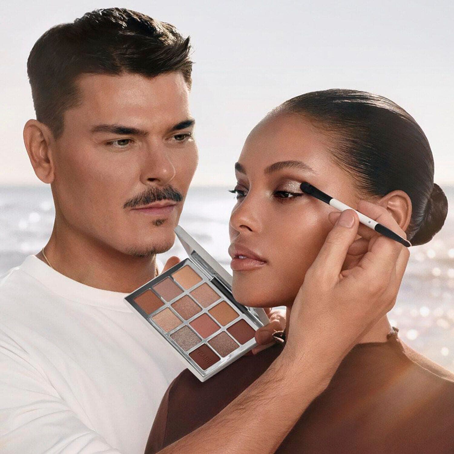 Ethereal Eyes Eyeshadow Palette