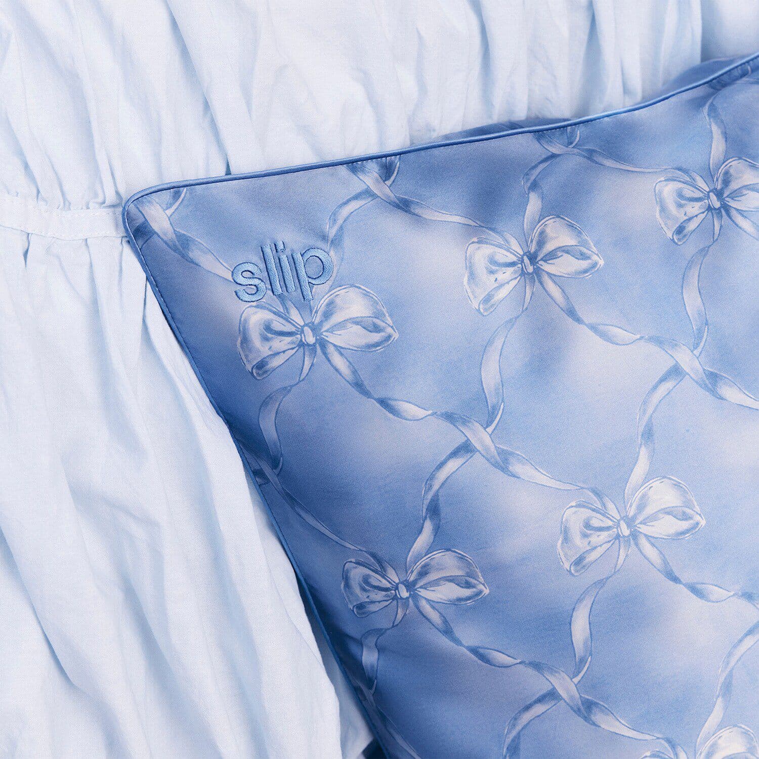 Queen Pillowcase - Bluebelle