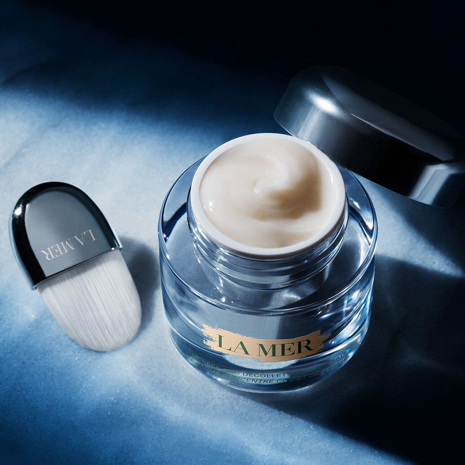 The Neck and Decolleté Concentrate
