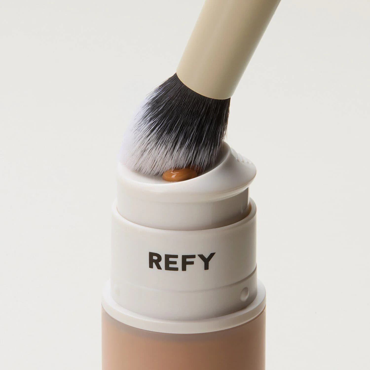 Complexion Brush
