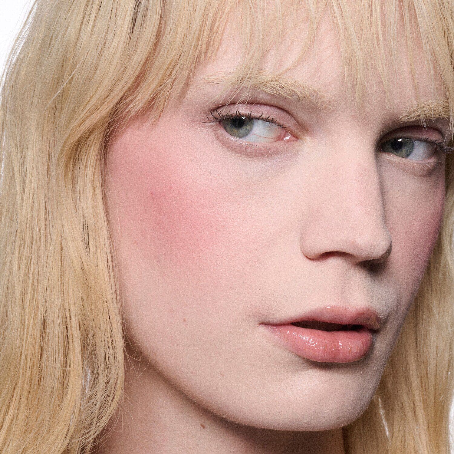 Skinfinish Colourstruck Blush