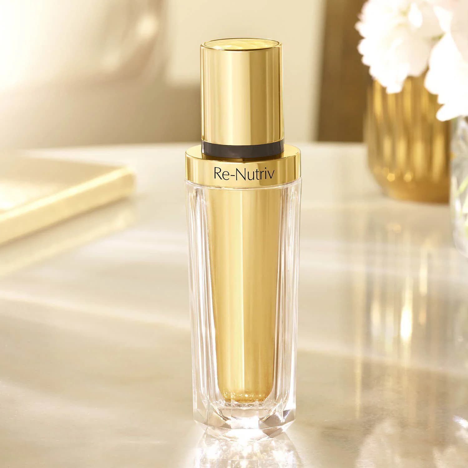 Re-Nutriv Ultimate Diamond Transformative Brilliance Serum 