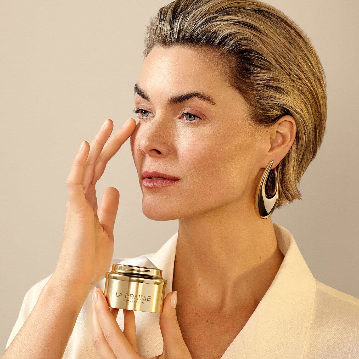 Pure Gold Radiance Eye Cream