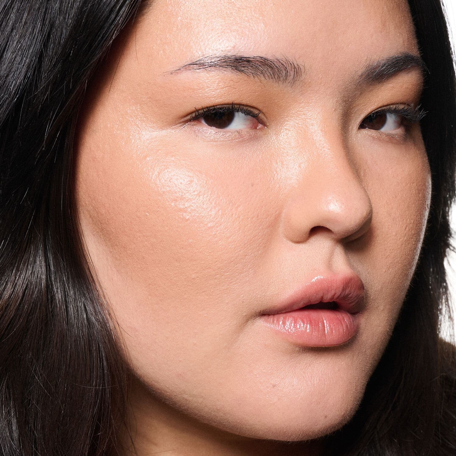 M·A·C Strobe Beam Liquid Bronzelighter