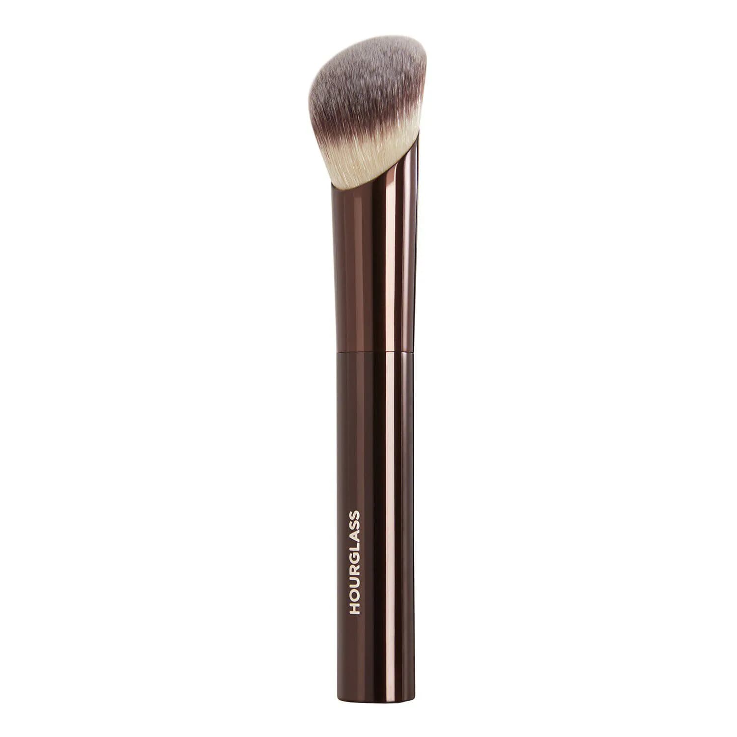 Ambient Soft Glow Foundation Brush 