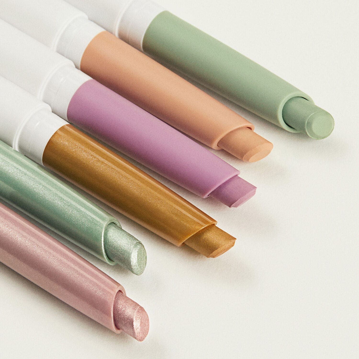 Eye Stylus Shadow Stick