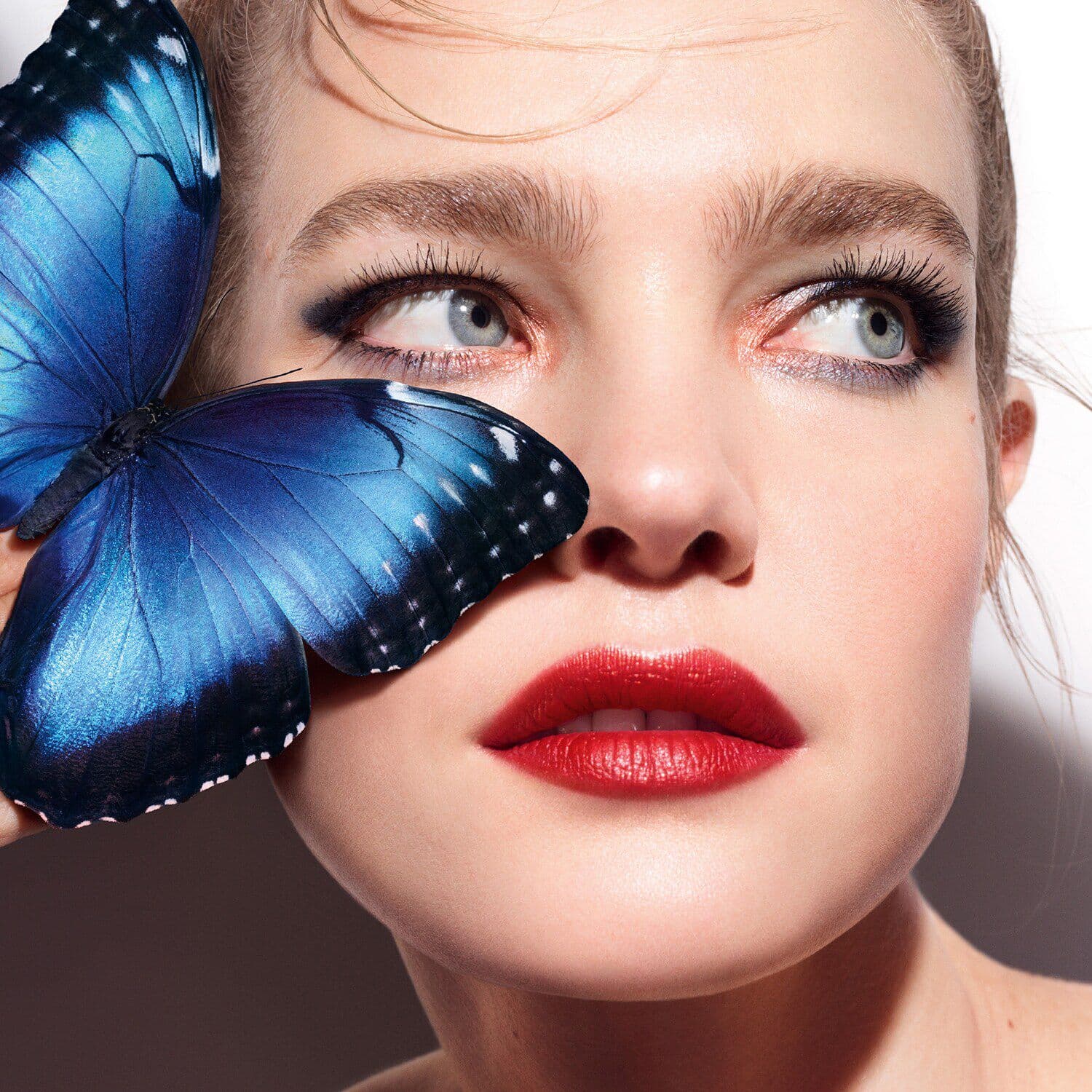 Noir G Intense Volume 24H Curve Mascara