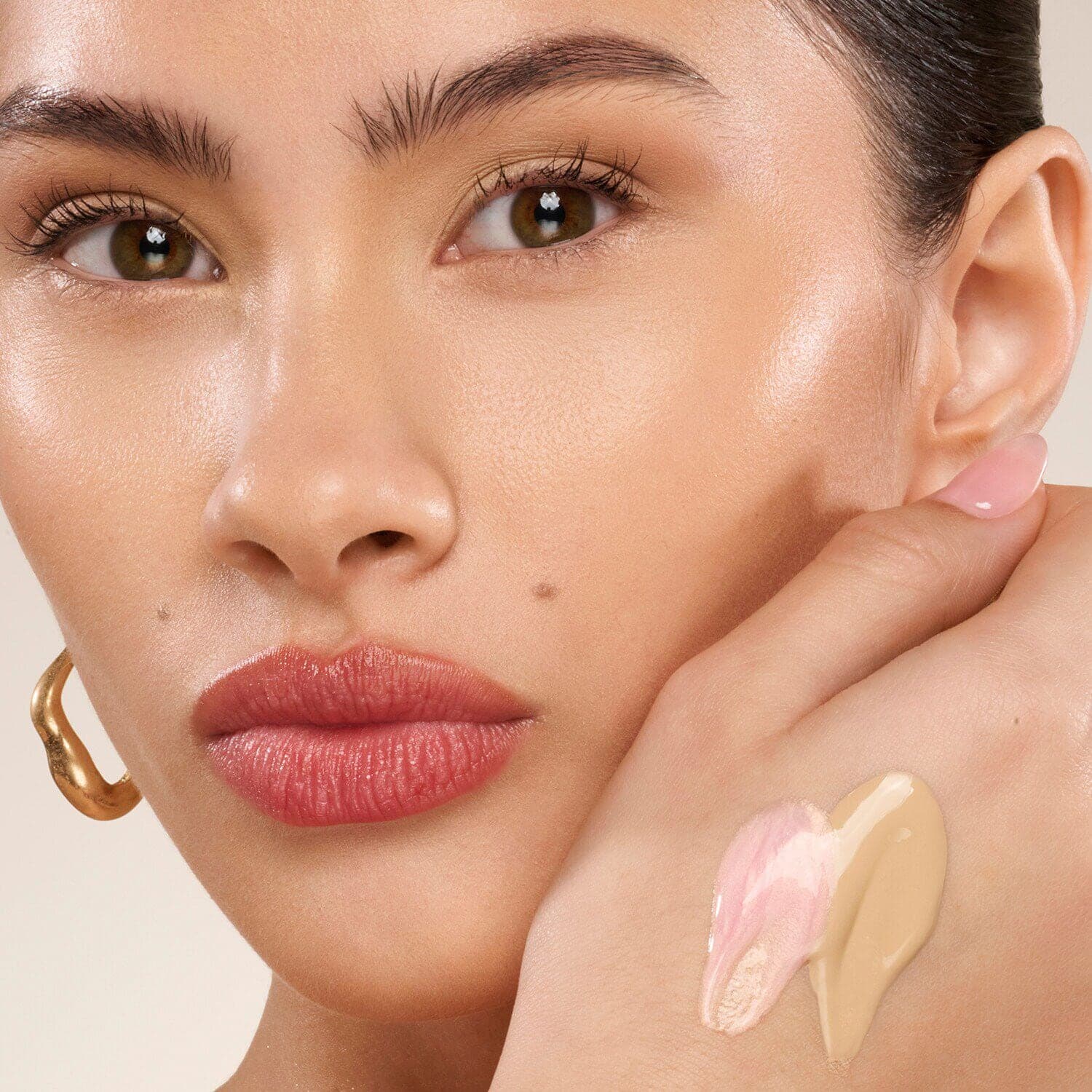 B12 Base Thinner Luminous Vitamin Pearl Boosting Serum