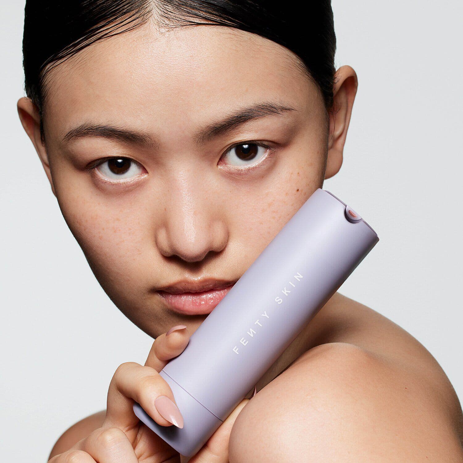 Hydra Vizor Refillable Invisible Face Moisturizer SPF30