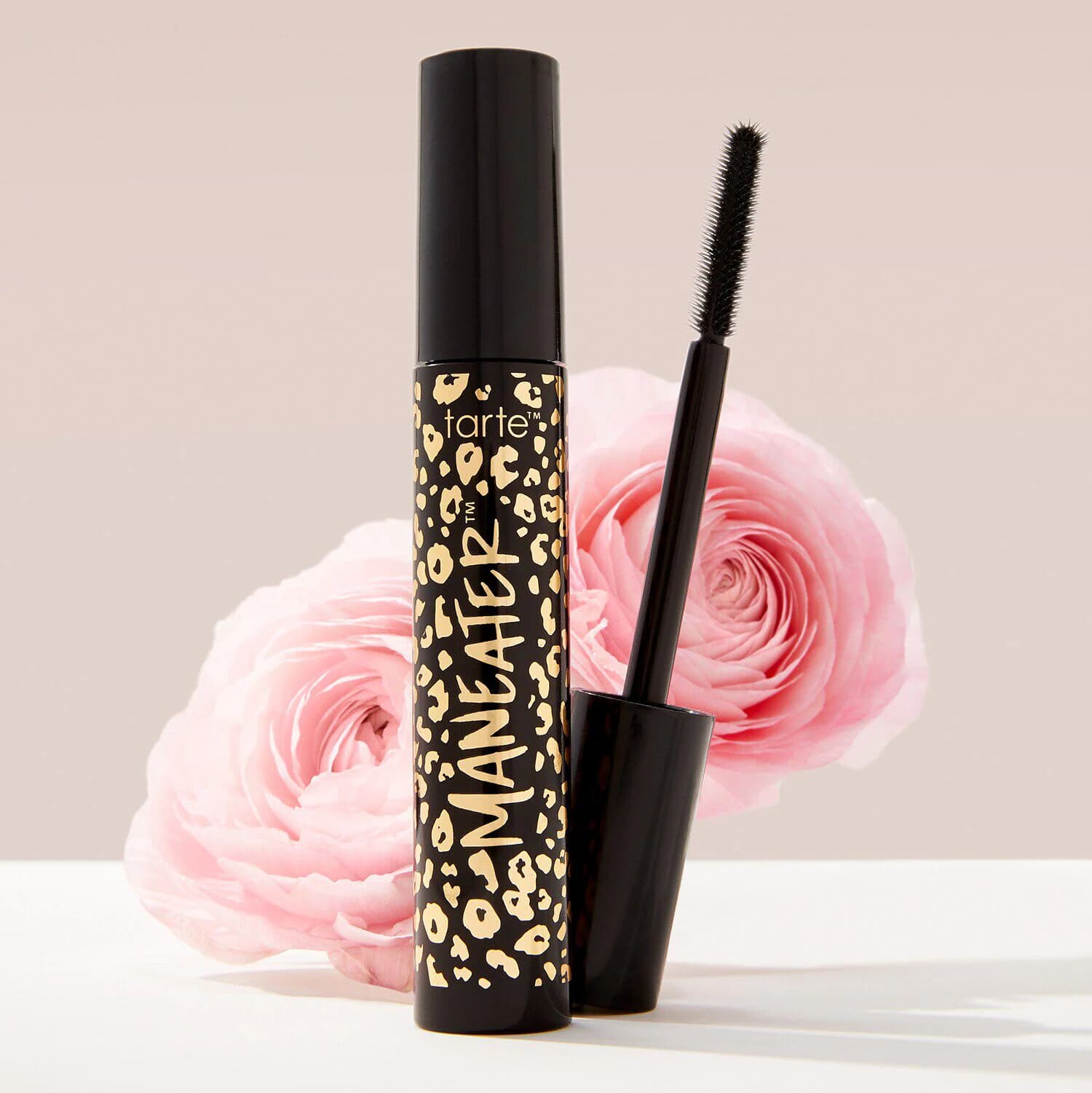 Maneater™ Lengthening & Volumizing Mascara