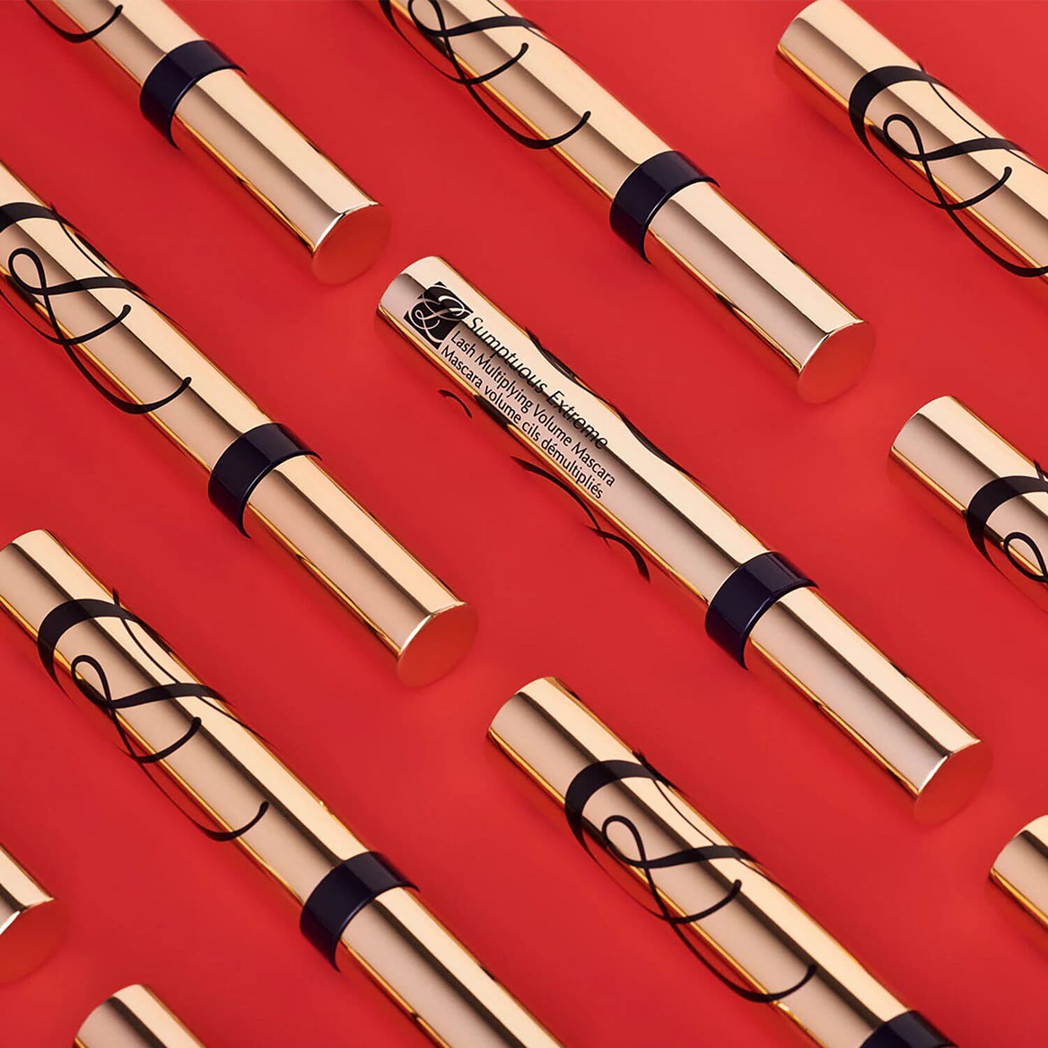 Sumptuous Extreme - Lash Multiplying Volume Mascara
