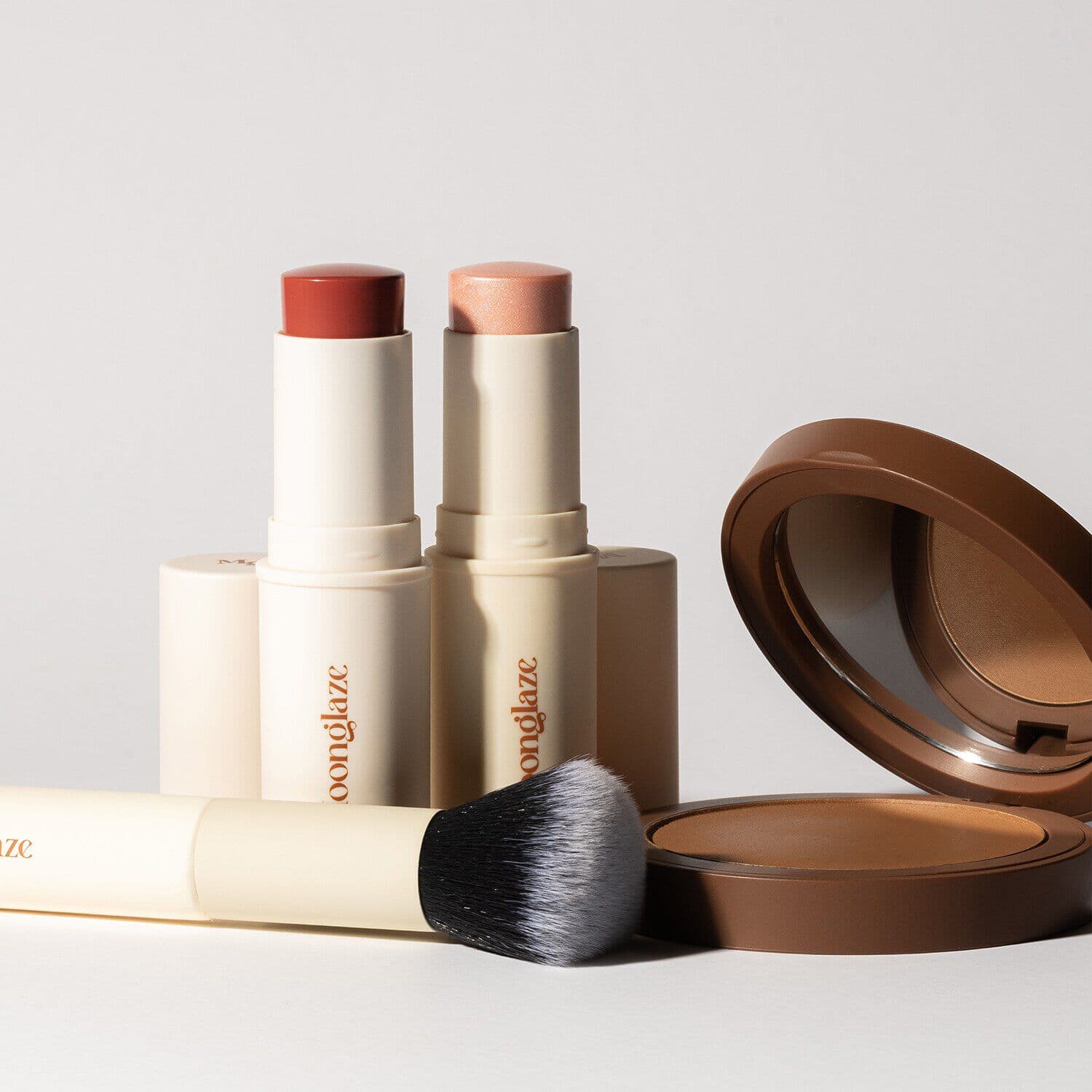 Full-Use Brush