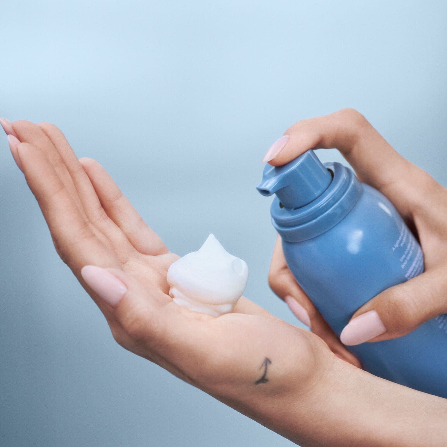 Find Comfort Hydrating Body Mousse to Oil – Feel Seen