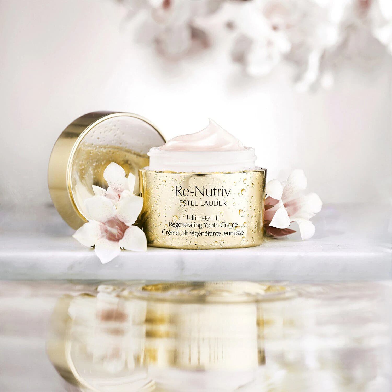 Re-Nutriv Ultimate Lift Regenerating Youth Creme