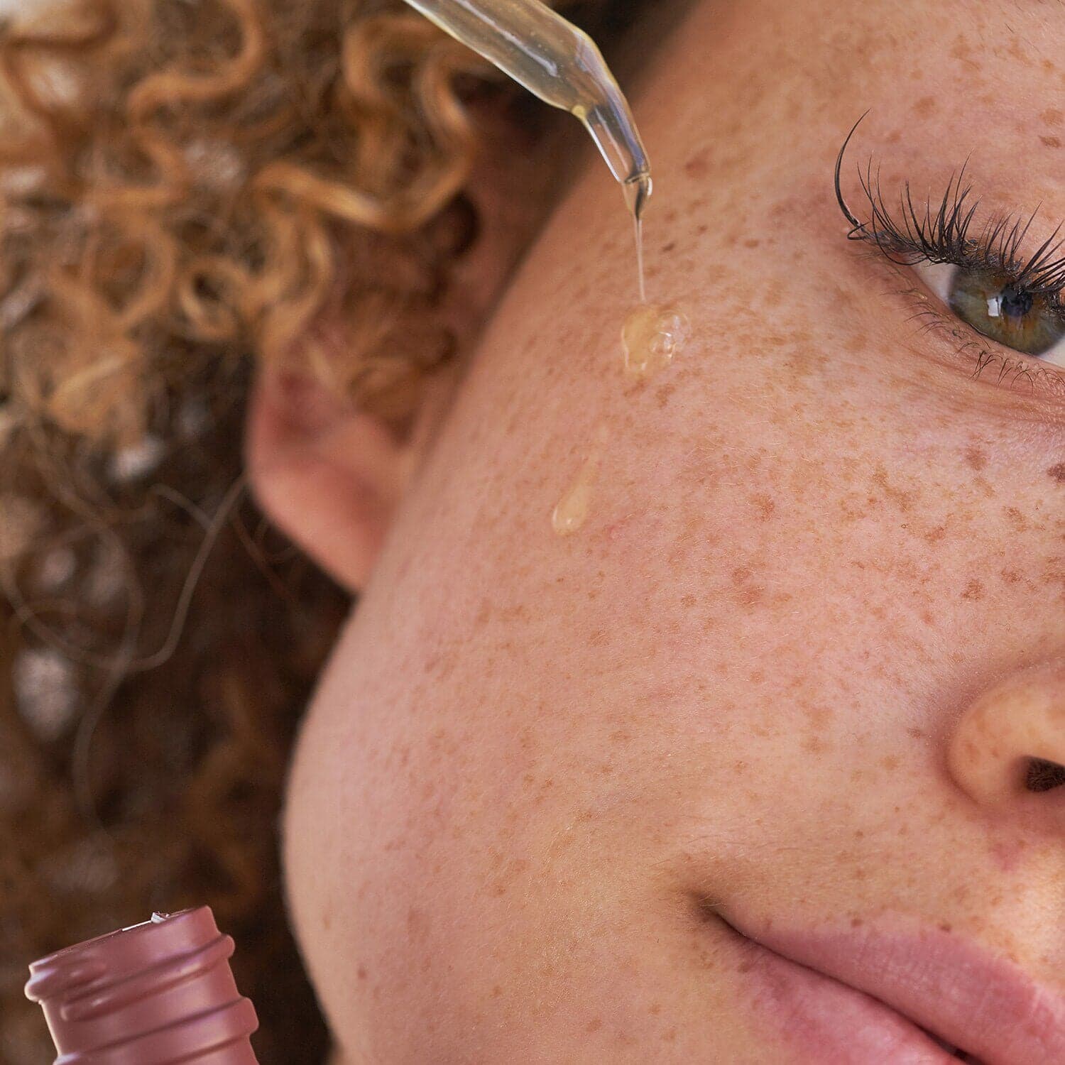 Advanced Retinol + Ferulic Texture Renewal Serum 