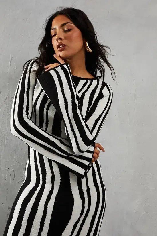MissPap Knitted Printed Flute Sleeve Dress - Black