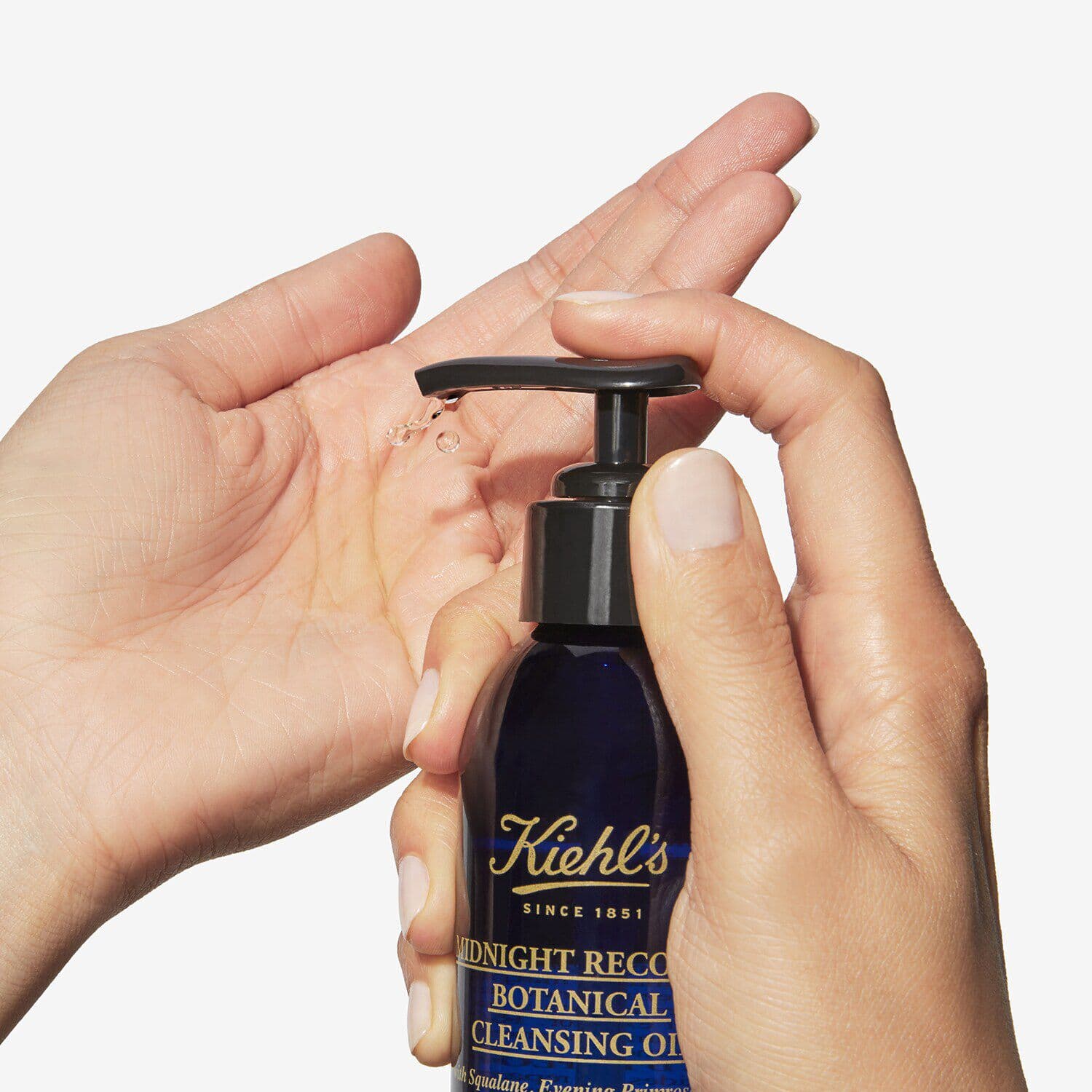 Midnight Recovery Botanical Cleansing Oil