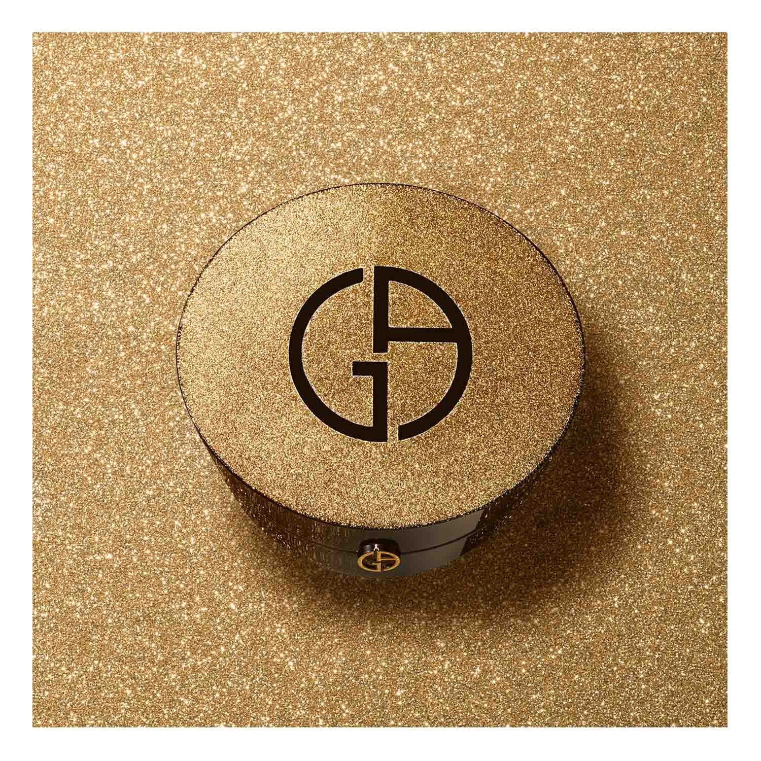 Luminous Silk Golden Glow Highlighter