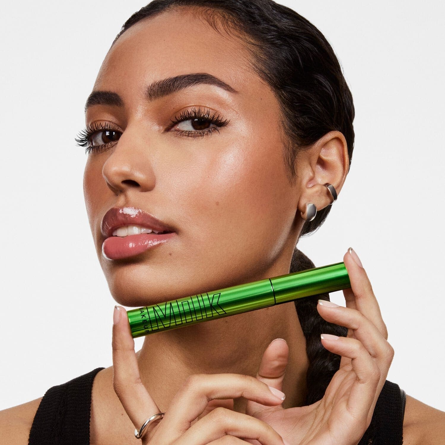 Mini Kush Big Hit Volumizing Mascara