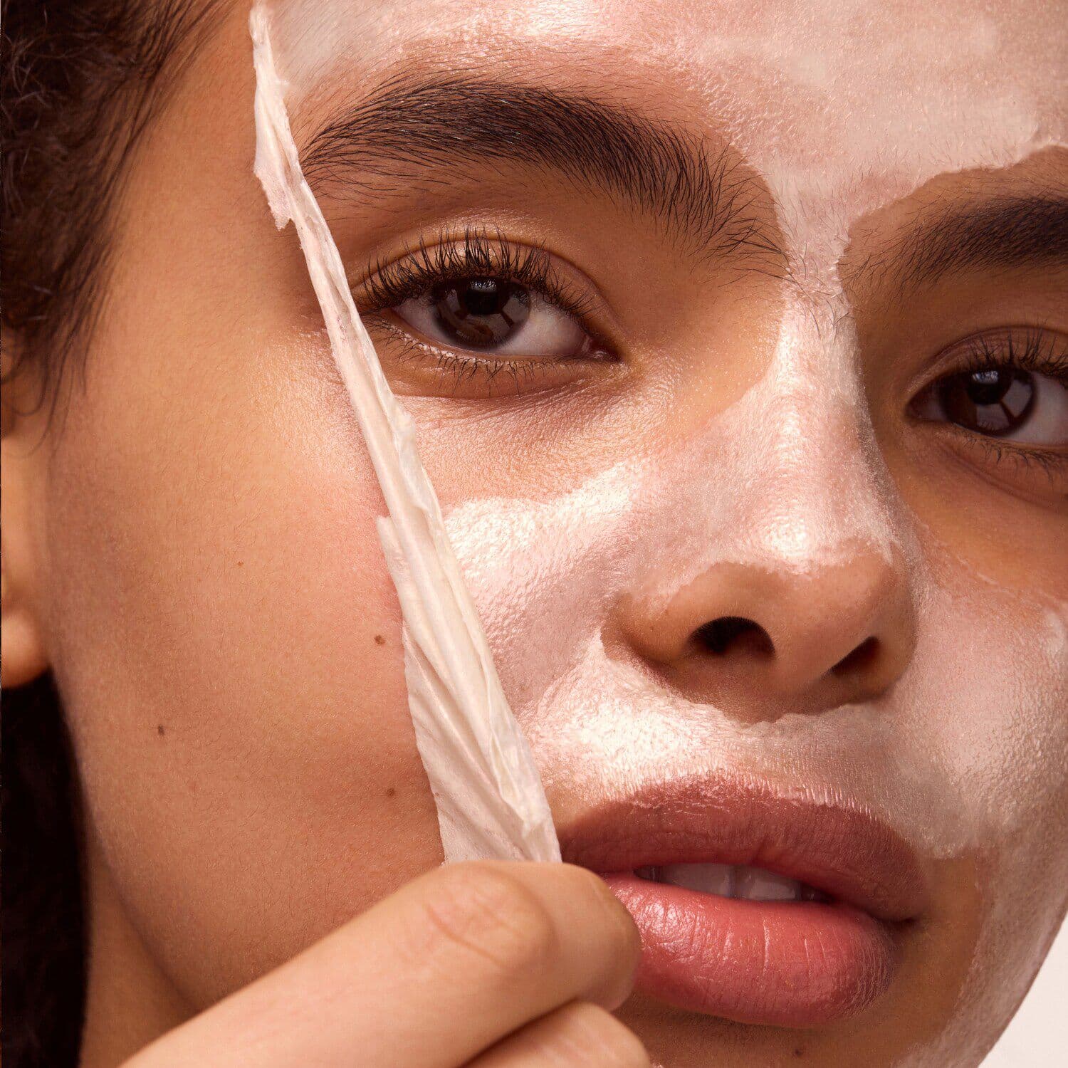 Balance Mode Pore Polishing Peel-Off Mask
