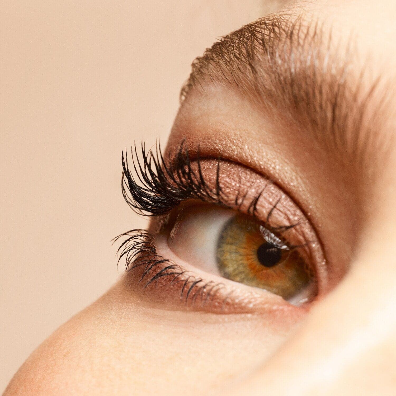 Noir G Intense Volume 24H Curve Mascara