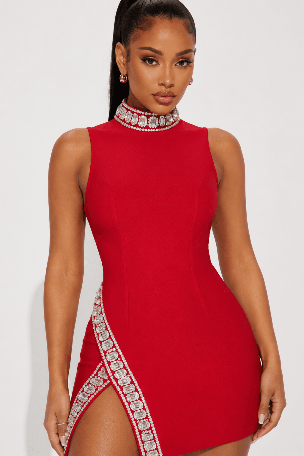 RED MINI BANDEGE DRESS